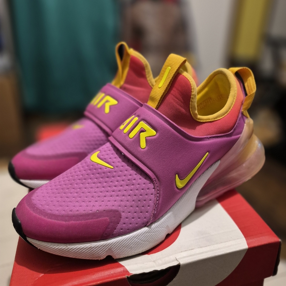 Nike Women Vibrant Pink and Yellow Sneakers